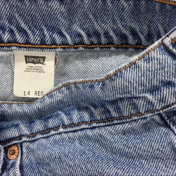 Vintage 12” Rise Levi’s Shorts - Picture 5 of 7